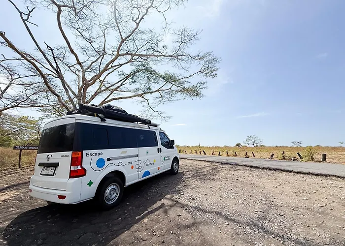 Campervan Bali - Camper Republik Botel